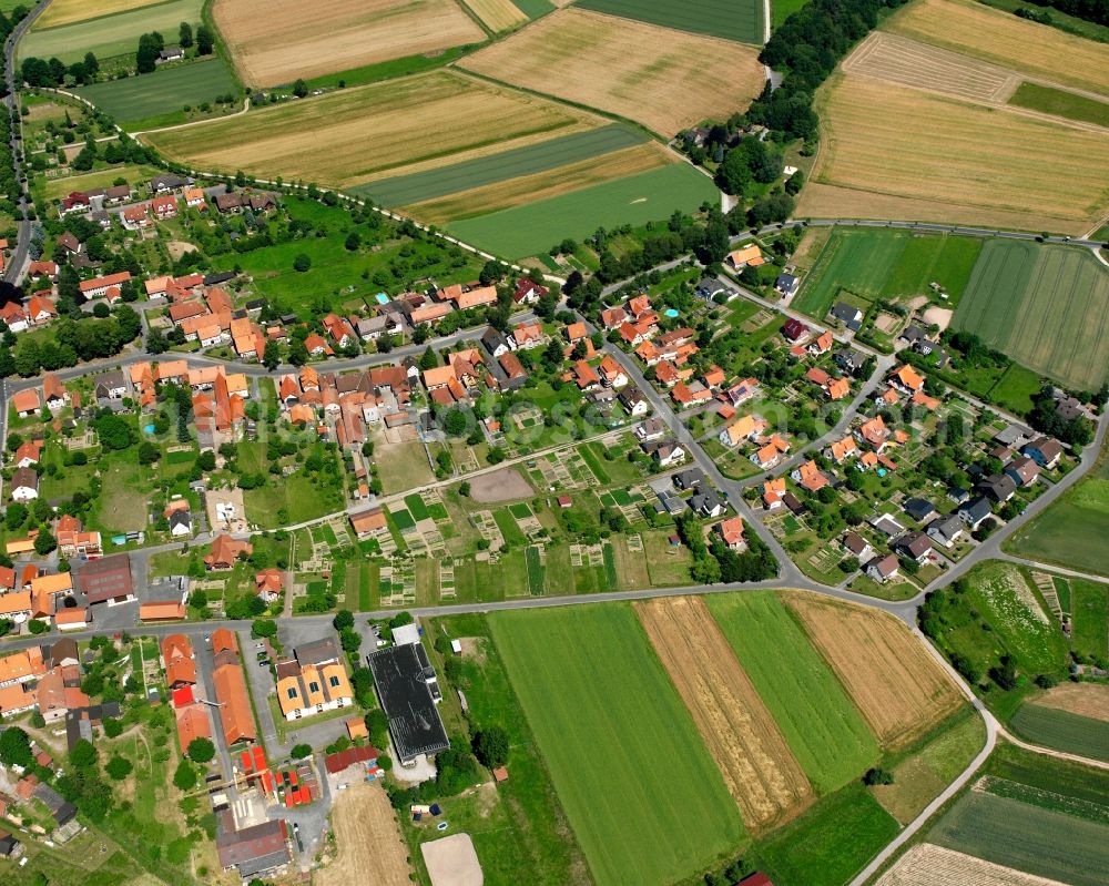 Aerial image Hemeln - Residential area - mixed development of a multi-family housing estate and single-family housing estate in Hemeln in the state Lower Saxony, Germany