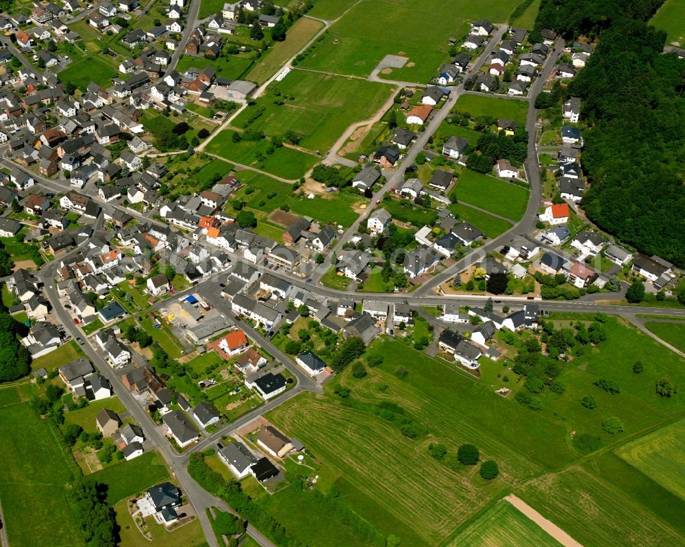 Hintermeilingen from above - Residential area - mixed development of a multi-family housing estate and single-family housing estate in Hintermeilingen in the state Hesse, Germany