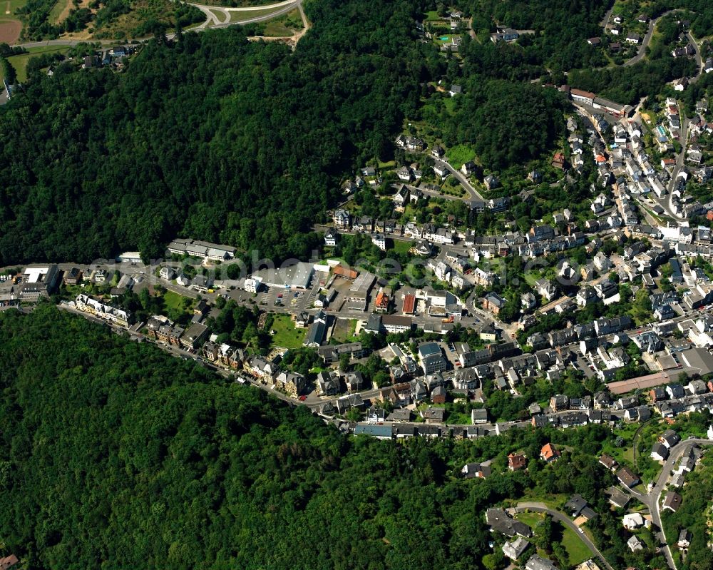 Aerial image Idar - Residential area - mixed development of a multi-family housing estate and single-family housing estate in Idar in the state Rhineland-Palatinate, Germany