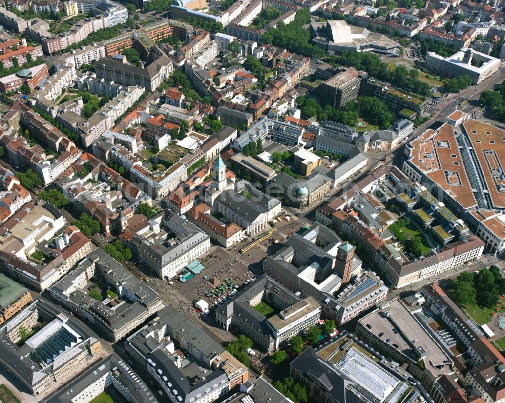 Innenstadt-Ost from above - Residential area - mixed development of a multi-family housing estate and single-family housing estate in Innenstadt-Ost in the state Baden-Wuerttemberg, Germany