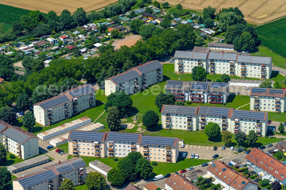 Kippenheimweiler from the bird's eye view: Residential area - mixed development of a multi-family housing estate and single-family housing estate in Kippenheimweiler in the state Baden-Wuerttemberg, Germany