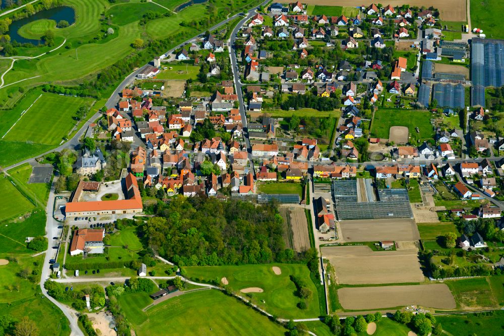 Aerial image Mainsondheim - Residential area - mixed development of a multi-family housing estate and single-family housing estate in Mainsondheim in the state Bavaria, Germany