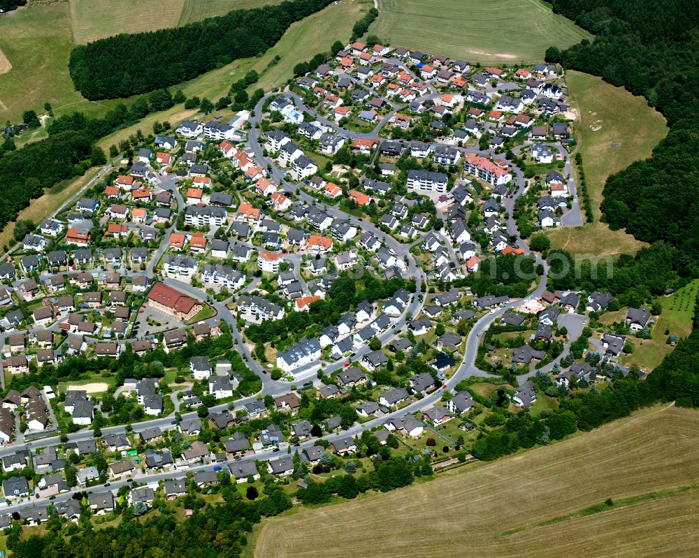 Aerial photograph Meinerzhagen - Residential area - mixed development of a multi-family housing estate and single-family housing estate in Meinerzhagen in the state North Rhine-Westphalia, Germany