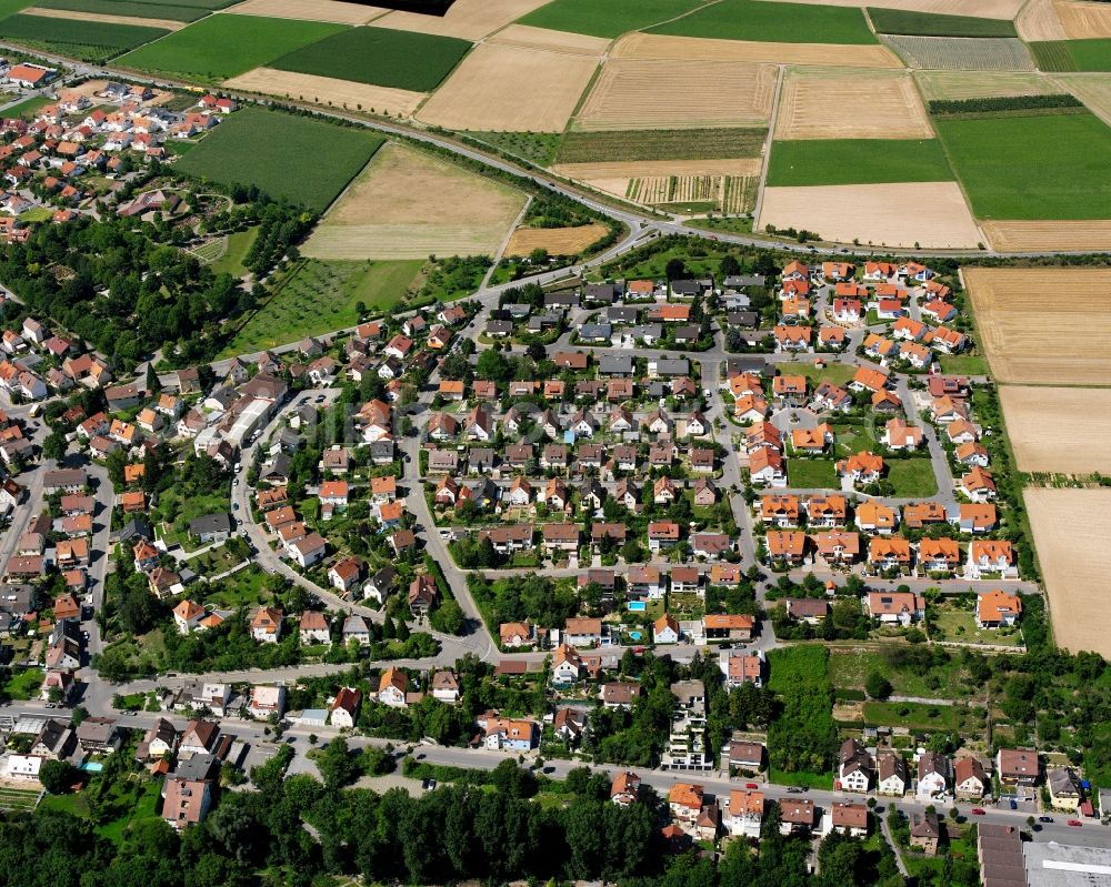 Nordheim from the bird's eye view: Residential area - mixed development of a multi-family housing estate and single-family housing estate in Nordheim in the state Baden-Wuerttemberg, Germany