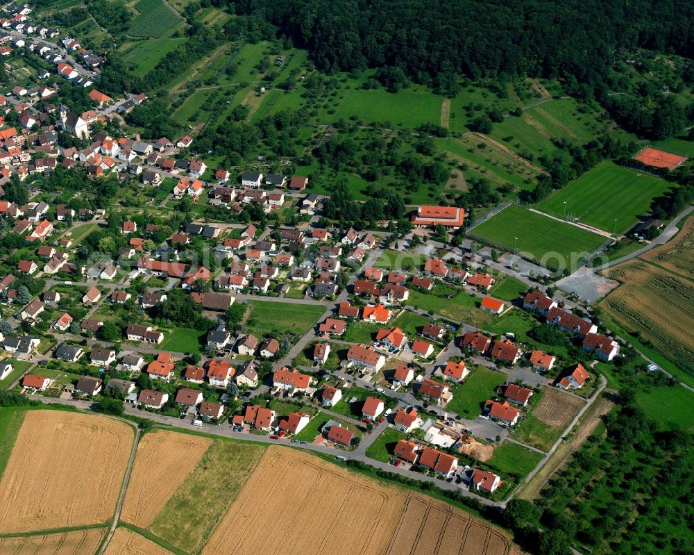 Obereisesheim from above - Residential area - mixed development of a multi-family housing estate and single-family housing estate in Obereisesheim in the state Baden-Wuerttemberg, Germany