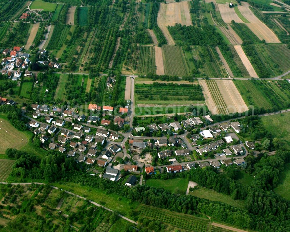 Ottersweier from the bird's eye view: Residential area - mixed development of a multi-family housing estate and single-family housing estate in Ottersweier in the state Baden-Wuerttemberg, Germany