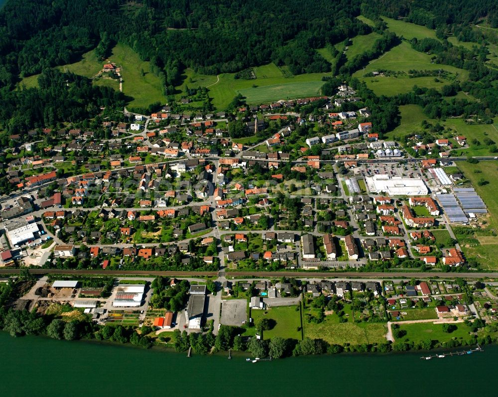 Aerial photograph Rippolingen - Residential area - mixed development of a multi-family housing estate and single-family housing estate in Rippolingen in the state Baden-Wuerttemberg, Germany