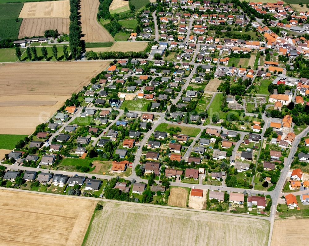 Rohrbach from the bird's eye view: Residential area - mixed development of a multi-family housing estate and single-family housing estate in Rohrbach in the state Baden-Wuerttemberg, Germany