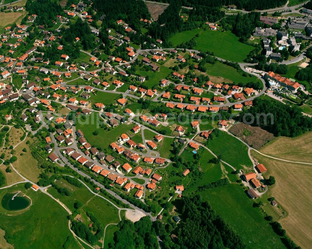 Aerial photograph Sankt Englmar - Residential area - mixed development of a multi-family housing estate and single-family housing estate in Sankt Englmar in the state Bavaria, Germany