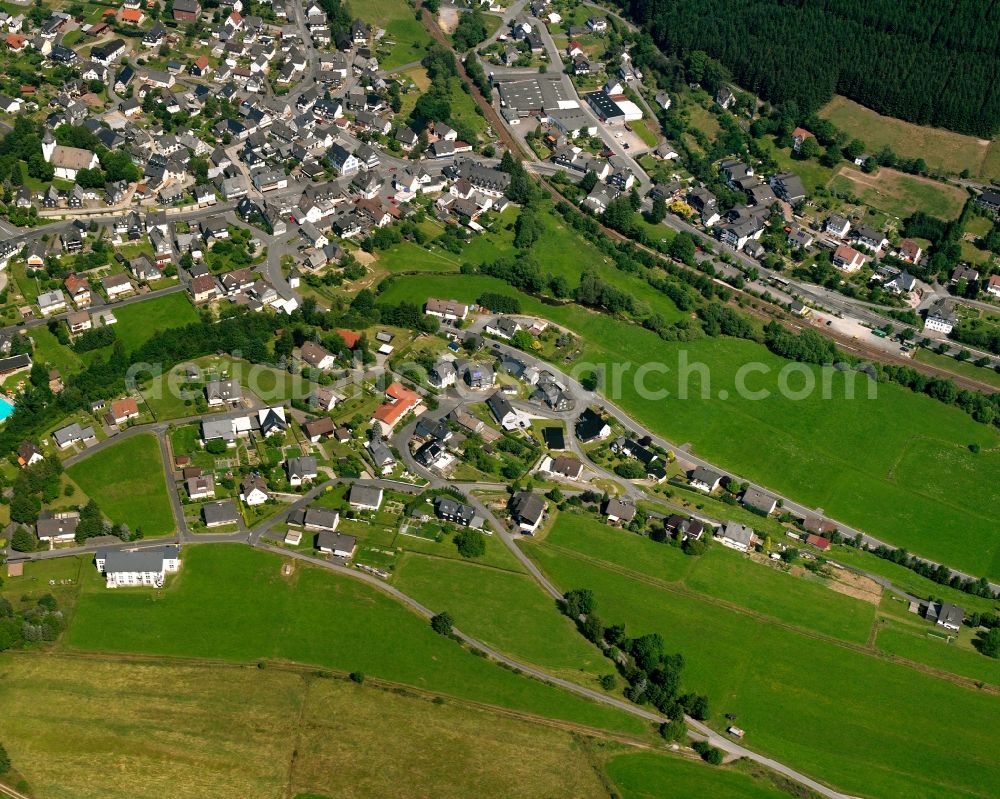 Feudingen from above - Residential area - mixed development of a multi-family housing estate and single-family housing estate Am Sasselberg in Feudingen in the state North Rhine-Westphalia, Germany