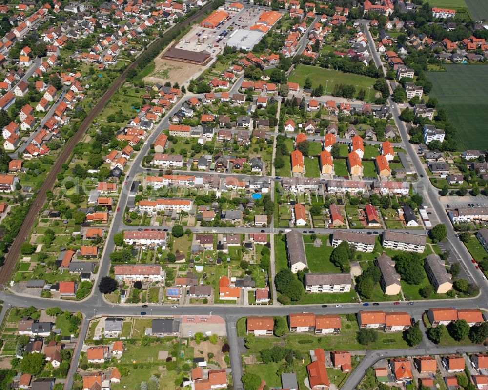 Schladen from the bird's eye view: Residential area - mixed development of a multi-family housing estate and single-family housing estate in Schladen in the state Lower Saxony, Germany