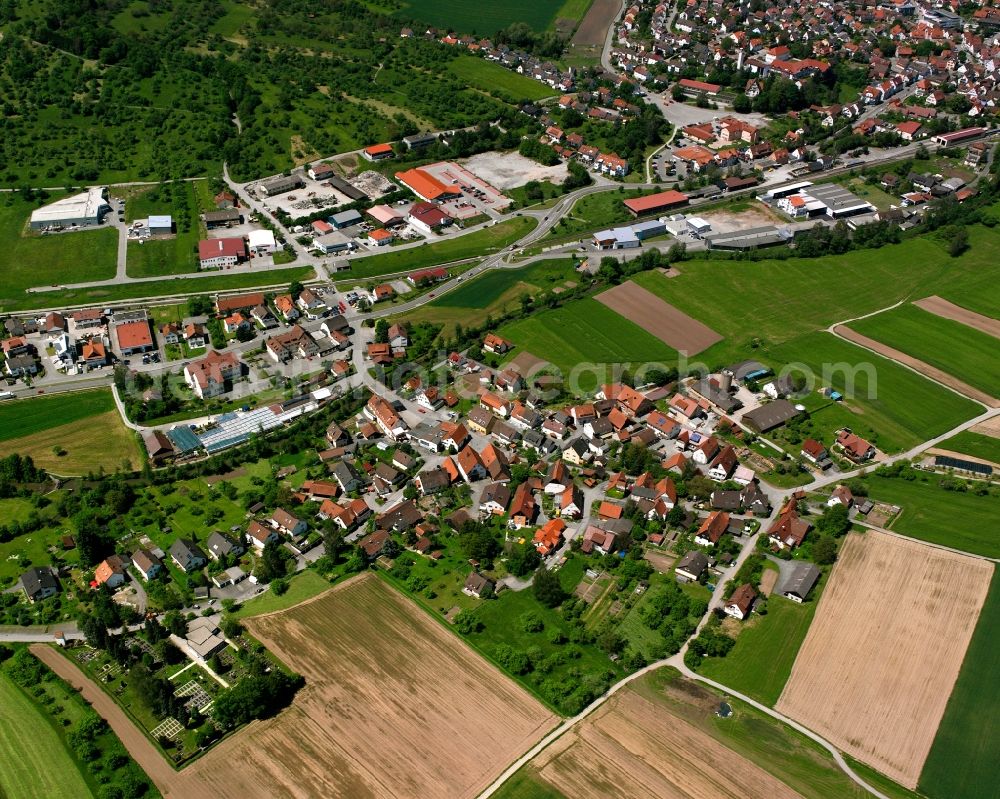 Aerial image Schlechtbach - Residential area - mixed development of a multi-family housing estate and single-family housing estate in Schlechtbach in the state Baden-Wuerttemberg, Germany