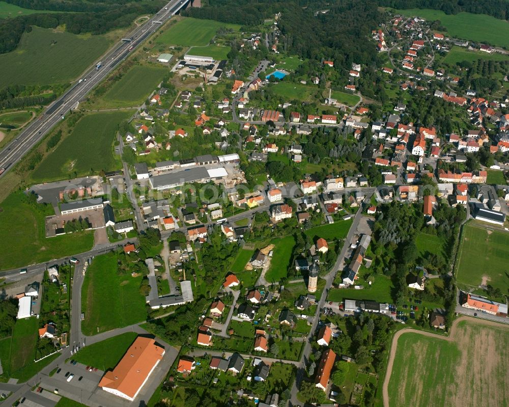 Aerial photograph Siebenlehn - Residential area - mixed development of a multi-family housing estate and single-family housing estate in Siebenlehn in the state Saxony, Germany