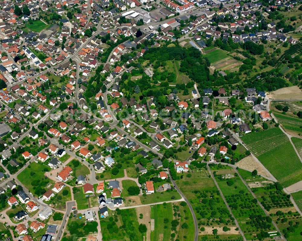 Aerial image Sinzheim - Residential area - mixed development of a multi-family housing estate and single-family housing estate in Sinzheim in the state Baden-Wuerttemberg, Germany