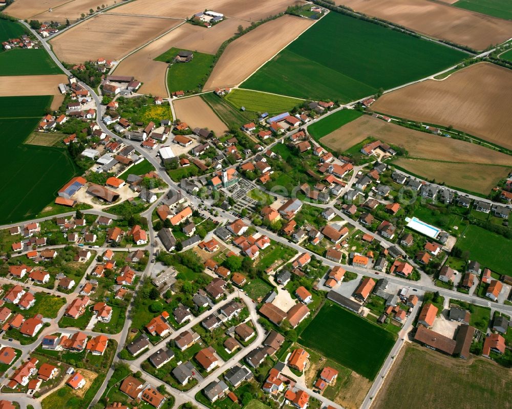 Aerial image Taiding - Residential area - mixed development of a multi-family housing estate and single-family housing estate in Taiding in the state Bavaria, Germany