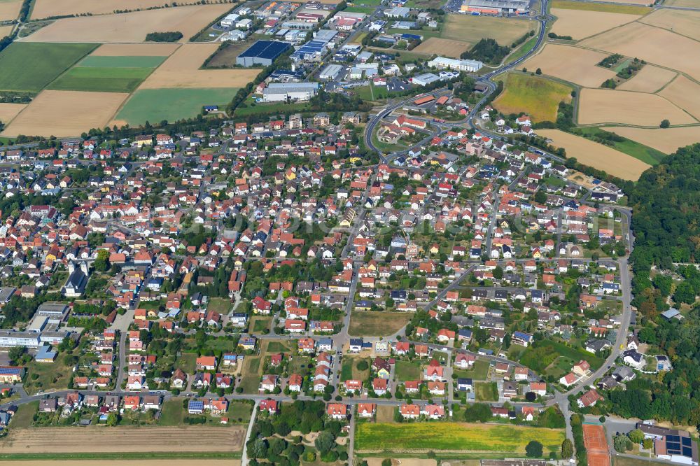 Aerial photograph Waldbüttelbrunn - Residential area - mixed development of a multi-family housing estate and single-family housing estate in Waldbüttelbrunn in the state Bavaria, Germany