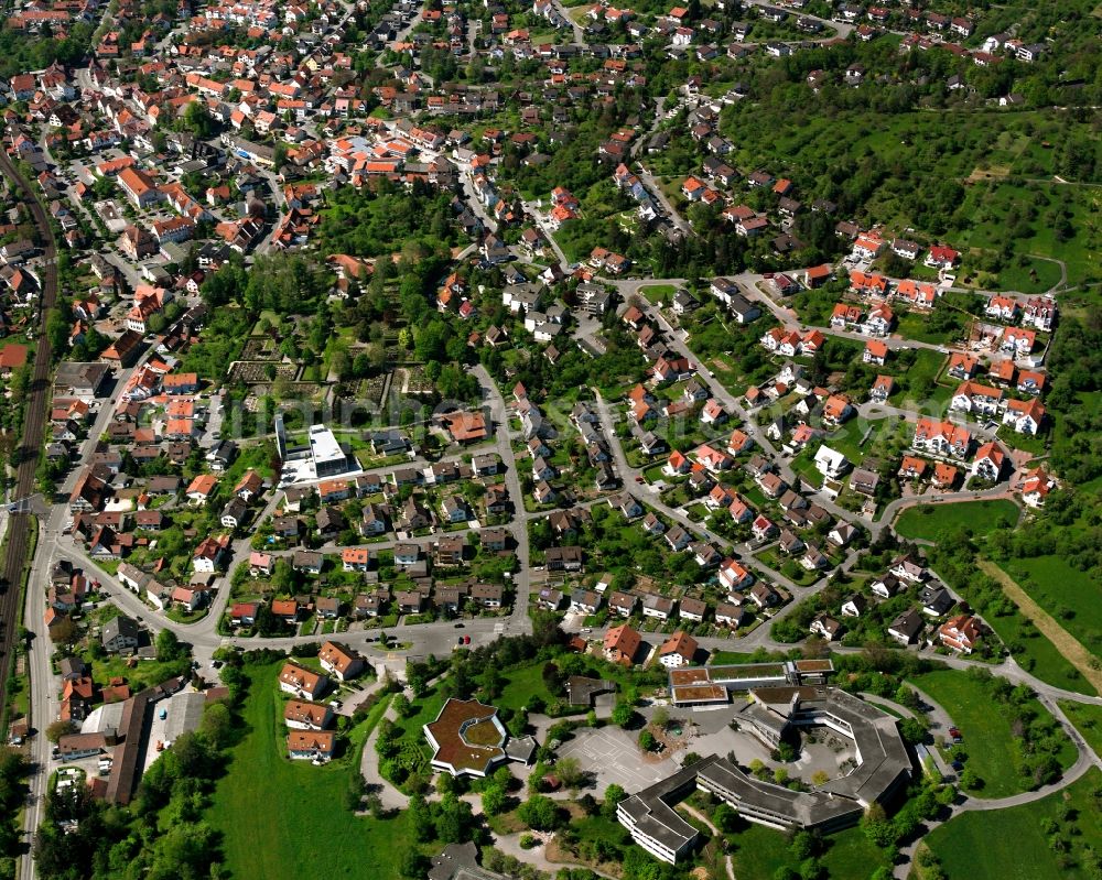 Aerial image Walkersbach - Residential area - mixed development of a multi-family housing estate and single-family housing estate in Walkersbach in the state Baden-Wuerttemberg, Germany