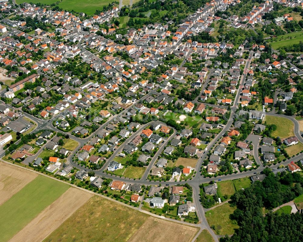 Aerial photograph Watzenborn-Steinberg - Residential area - mixed development of a multi-family housing estate and single-family housing estate in Watzenborn-Steinberg in the state Hesse, Germany