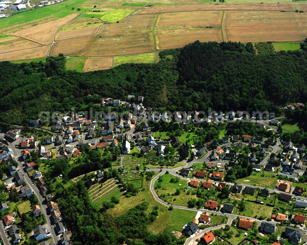 Aerial image Weierbach - Residential area - mixed development of a multi-family housing estate and single-family housing estate in Weierbach in the state Rhineland-Palatinate, Germany