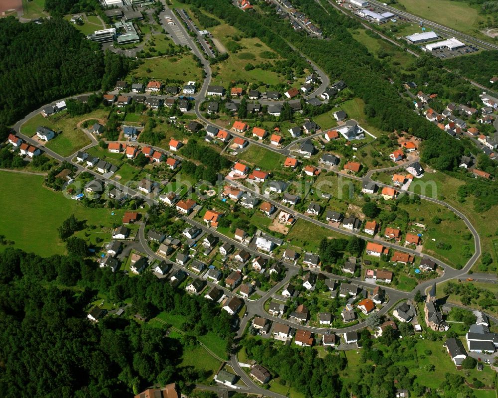 Aerial photograph Weierbach - Residential area - mixed development of a multi-family housing estate and single-family housing estate in Weierbach in the state Rhineland-Palatinate, Germany