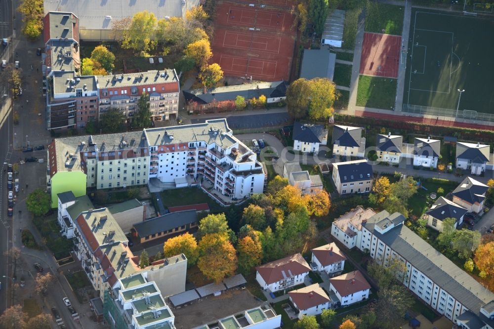 Berlin Pankow from above - Residential area on the road Pichelswerder - Wollankstrasse in Berlin - Pankow