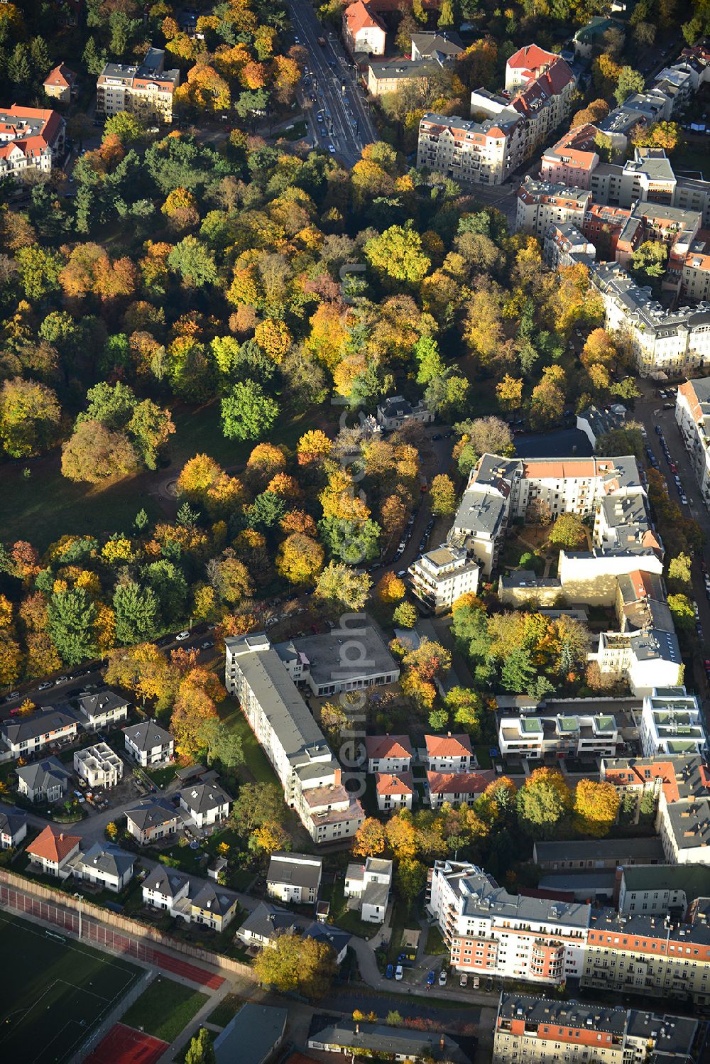 Aerial photograph Berlin Pankow - Residential area on the road Pichelswerder - Wollankstrasse in Berlin - Pankow