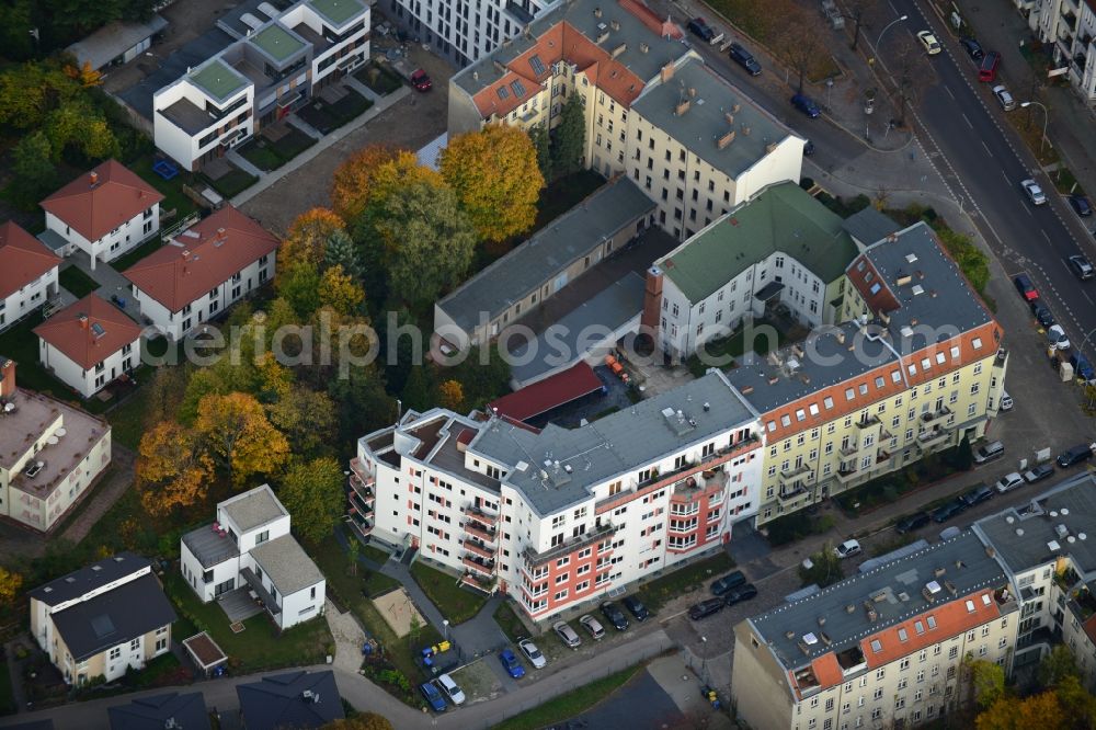 Aerial photograph Berlin Pankow - Residential area on the road Pichelswerder - Wollankstrasse in Berlin - Pankow