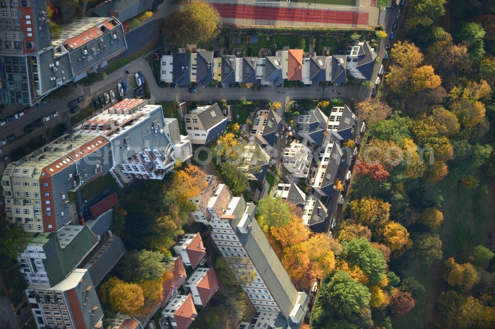 Berlin Pankow from above - Residential area on the road Pichelswerder - Wollankstrasse in Berlin - Pankow