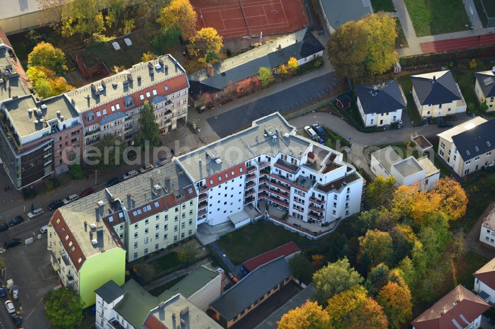 Berlin Pankow from above - Residential area on the road Pichelswerder - Wollankstrasse in Berlin - Pankow