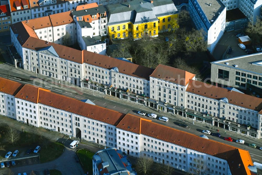 Aerial image Dessau-Roßlau - Residential area a row house settlement Albrechtstrasse - Karlstrasse - Lessingstrasse - Kantstrasse - Rabestrasse in Dessau-Rosslau in the state Saxony-Anhalt, Germany