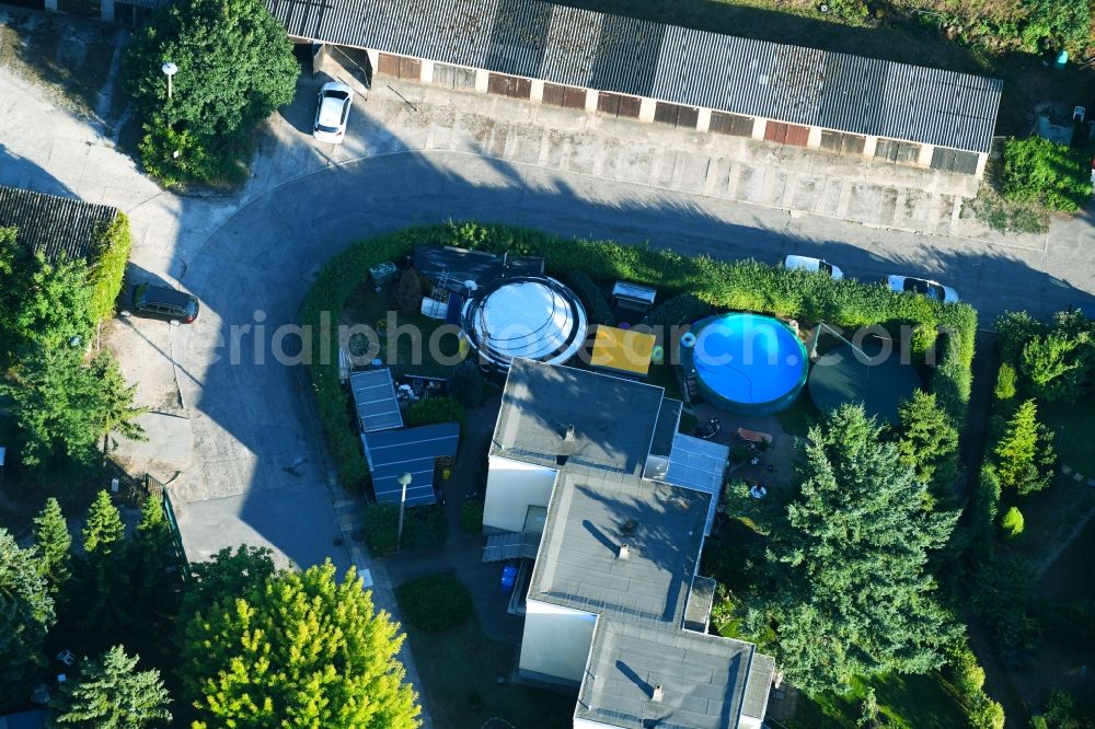 Bernau from above - Residential area a row house settlement Angarastrasse corner Wolchowstrasse in Bernau in the state Brandenburg, Germany