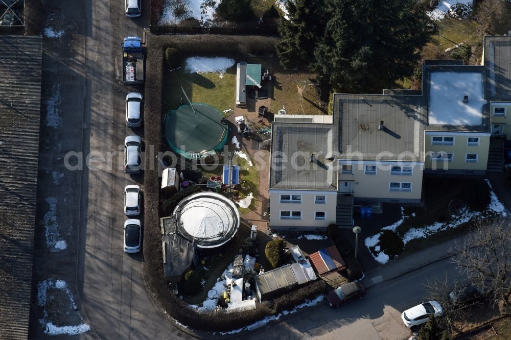 Bernau from above - Residential area a row house settlement Angarastrasse - Wolchowstrasse in Bernau in the state Brandenburg