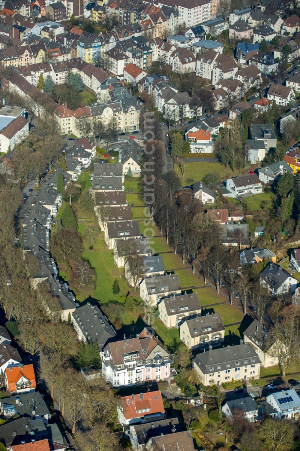 Aerial image Hagen - Residential area a row house settlement Bachstrasse - Pelmkestrasse in Hagen in the state North Rhine-Westphalia