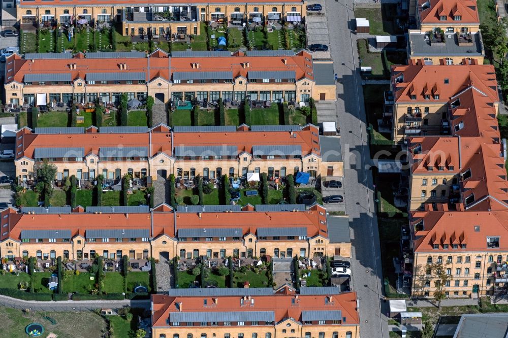 Leipzig from above - Residential area a row house settlement on Fleissnerstrasse - Martin-Drucker-Strasse in Leipzig in the state Saxony, Germany