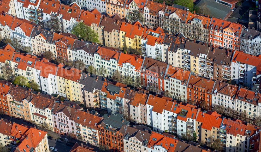 Hannover from above - Residential area a row house settlement Foessestrasse in the district Linden-Limmer in Hannover in the state Lower Saxony, Germany