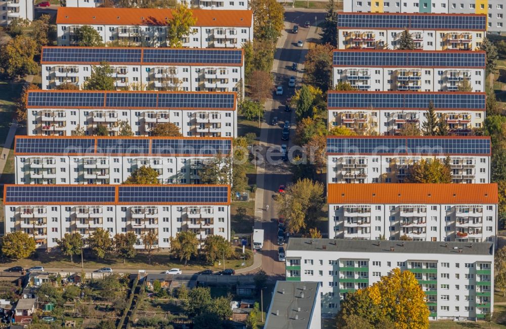 Aerial image Aschersleben - Residential area a row house settlement German-Titow-Strasse in Aschersleben in the state Saxony-Anhalt, Germany