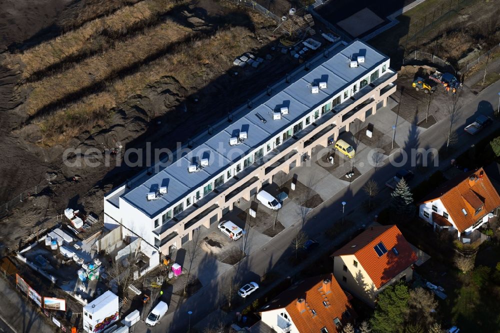 Aerial image Berlin - Residential area a row house settlement on Habichtshorst in Berlin, Germany