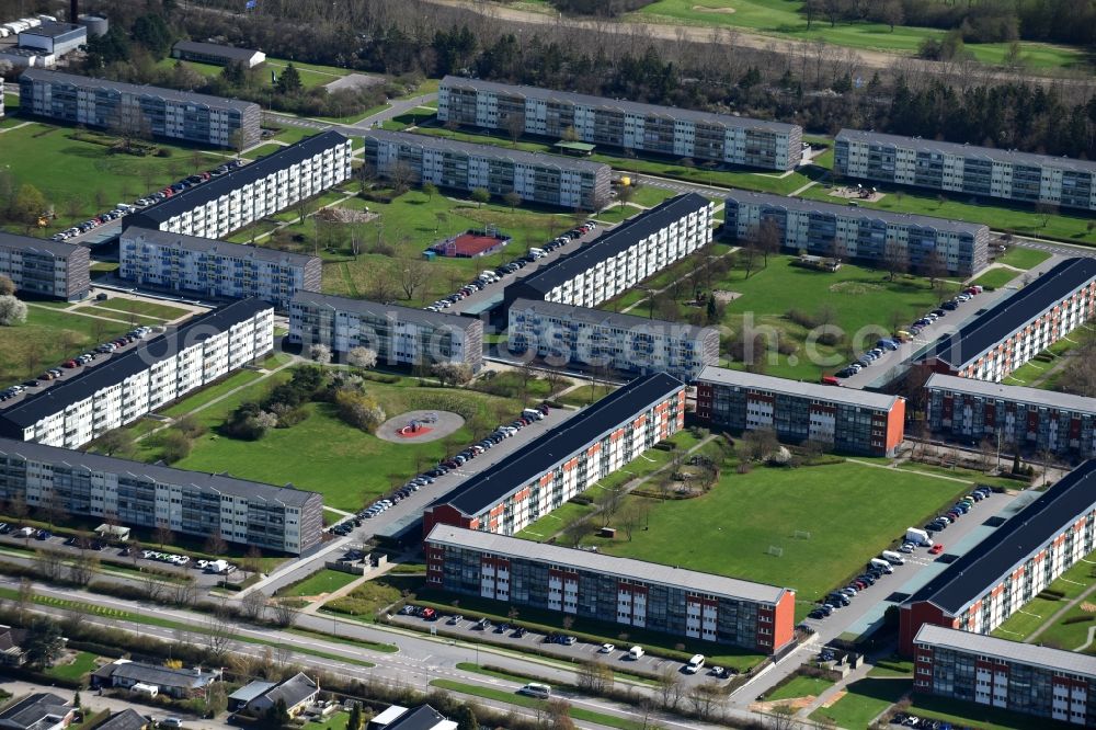 Aerial image Ballerup - Residential area a row house settlement Hedeparken in Ballerup in Region Hovedstaden, Denmark