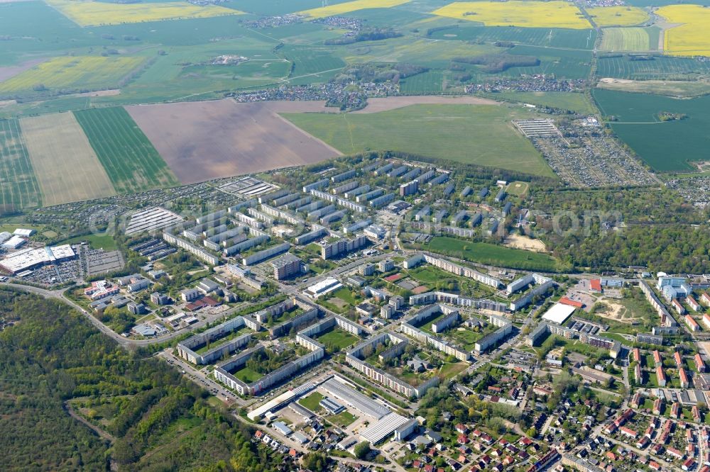 Aerial photograph Stralsund - Residential area a row house settlement at the Heinrich-Heine Ring in the district Klein Kedingshagen in Stralsund in the state Mecklenburg - Western Pomerania