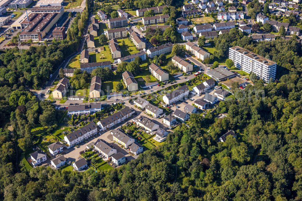 Aerial photograph Velbert - Residential area a row house settlement at Nordpark in Velbert in the state North Rhine-Westphalia