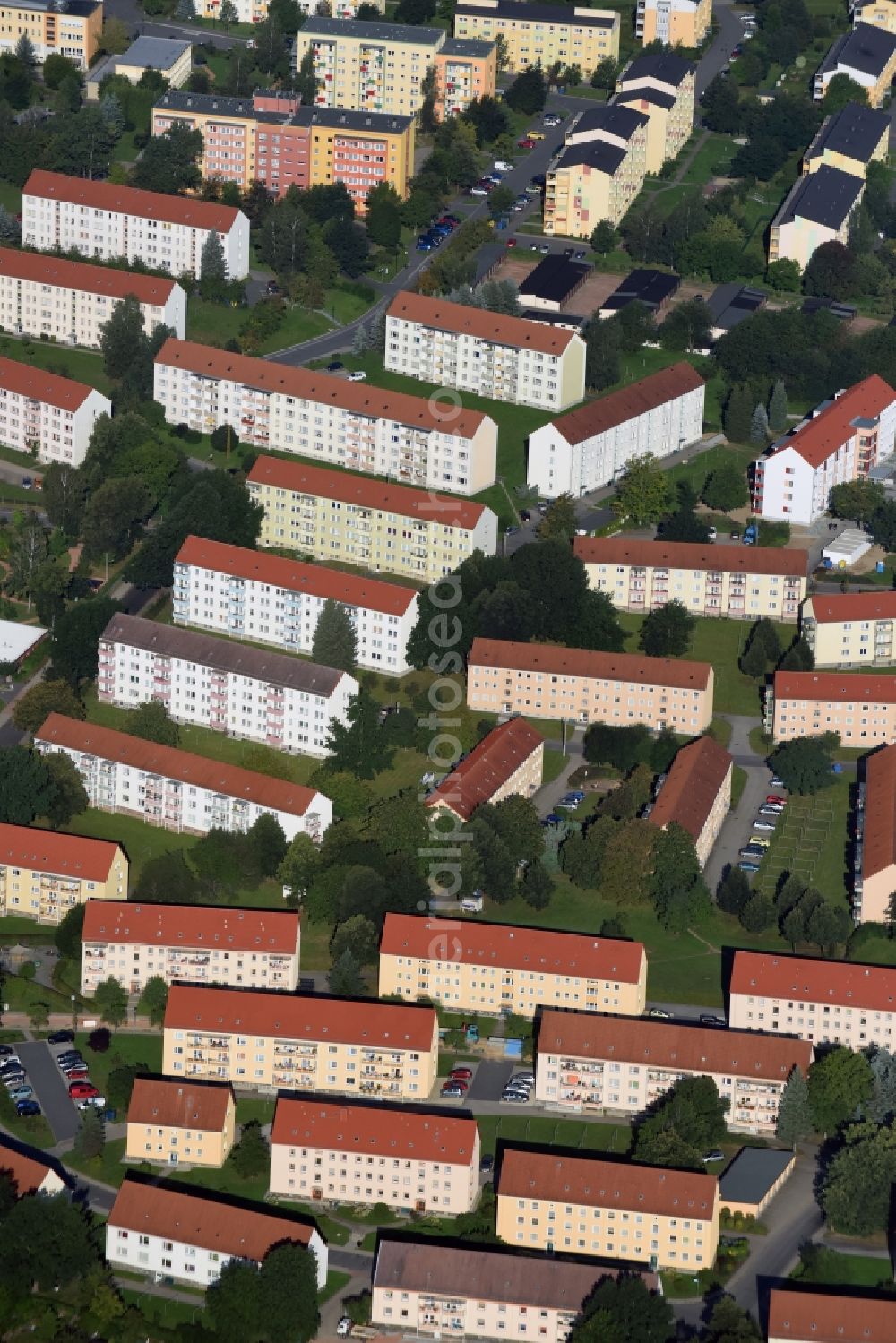 Aerial photograph Stollberg/Erzgeb. - Residential area a row house settlement in the Pestalozzistreet in Stollberg/Erzgeb. in the state Saxony