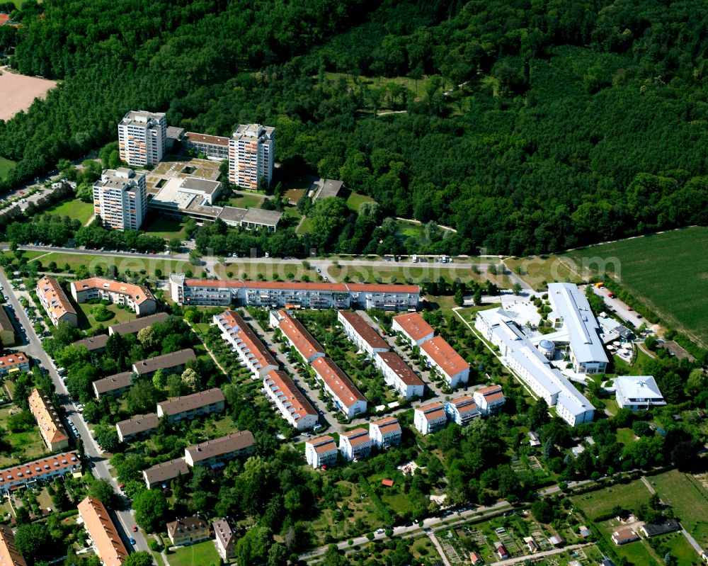 Rüppurr from above - Residential area a row house settlement in Rüppurr in the state Baden-Wuerttemberg, Germany