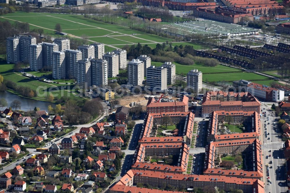 Kopenhagen from above - Residential area a row house settlement Sandbygardvej in the district Bronshoj in Copenhagen in Region Hovedstaden, Denmark