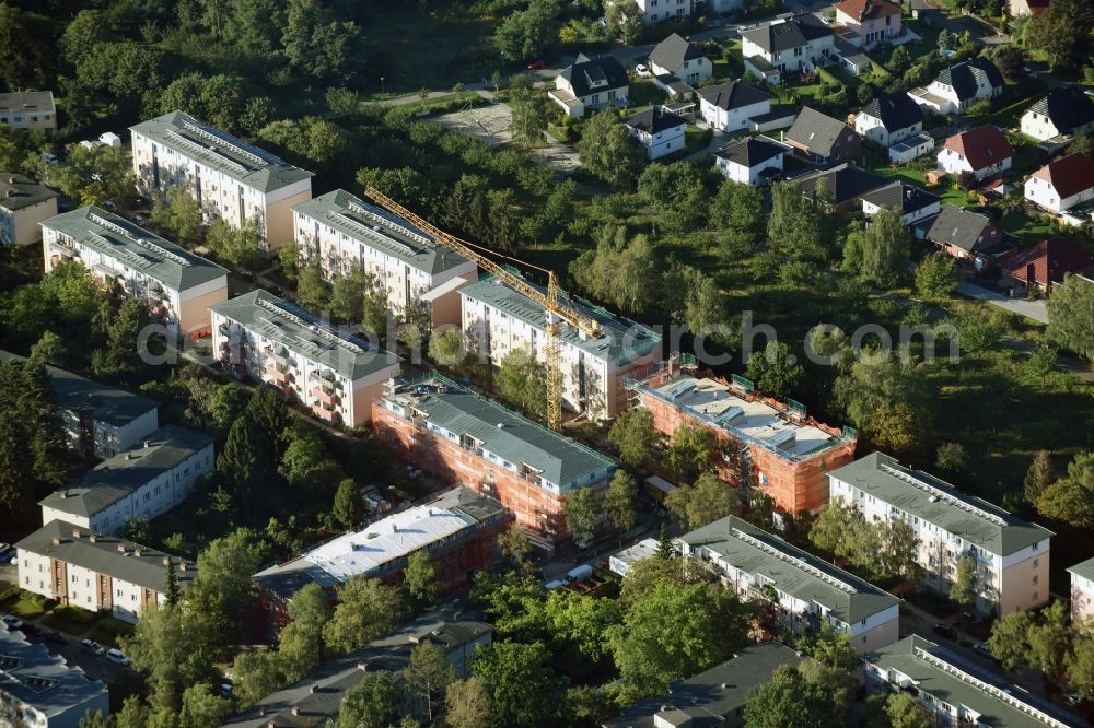 Aerial photograph Berlin - Residential area a row house settlement Schwelmer Strasse destrict Lichterfelde in Berlin