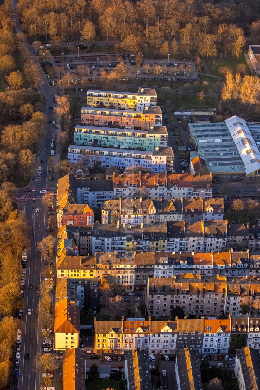 Dortmund from the bird's eye view: Residential area a row house settlement Wielandstrasse - Kleiststrasse - Rueckertstrasse in Dortmund at Ruhrgebiet in the state North Rhine-Westphalia, Germany