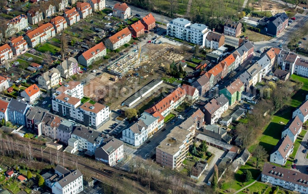 Herne from above - Residential area a row house settlement Wilhelmstrasse - Emscherstrasse - Vereinsstrasse in the district Wanne-Eickel in Herne in the state North Rhine-Westphalia