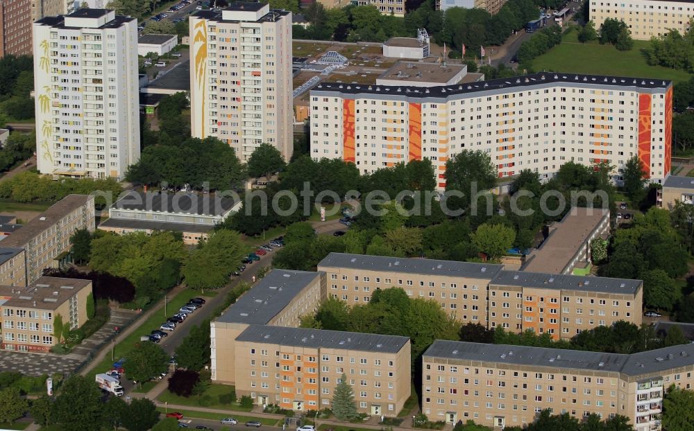 Aerial photograph Erfurt - GDR - industrialized building - high-rise buildings and multi-family houses in the residential Roter Berg in Erfurt in Thuringia