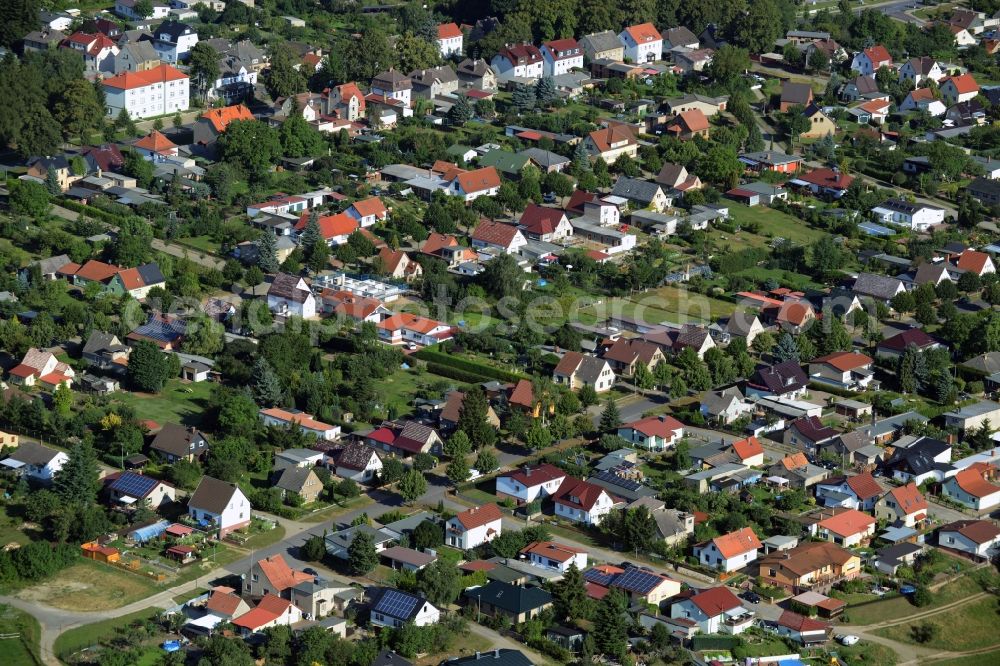 Aerial image Fürstenberg/Havel - Single-family residential area of settlement in Fuerstenberg/Havel in the state Brandenburg. The area mainly consists of single family houses with gardens