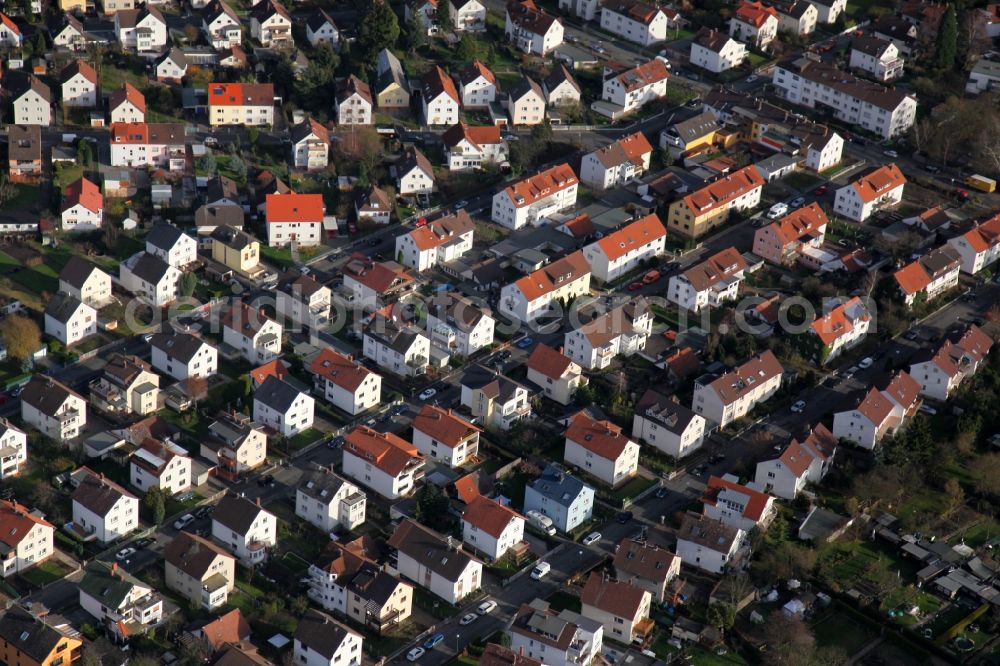 Aerial photograph Offenbach am Main - Single and multi-family homes homes at the Schlesierstrasse in the south of Offenbach am Main in Hesse