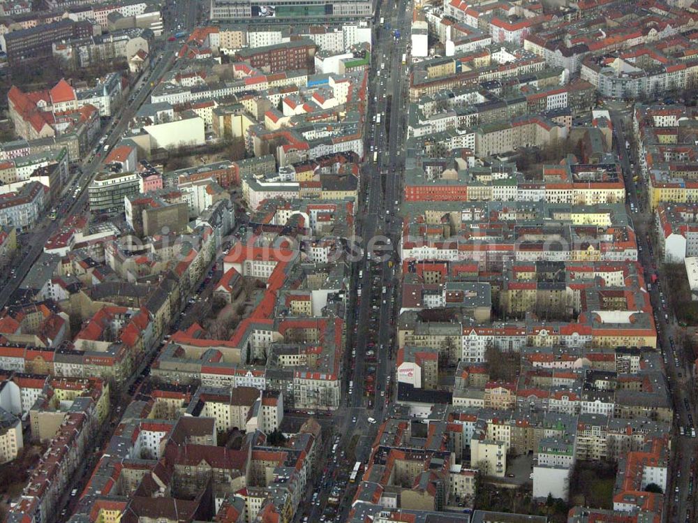 Aerial image Berlin/ Neukölln - Blick auf die Wohngebiete im Bereich Sonnenallee, Weichselstraße, Pannierstraße, Fuldastraße und Reuterstraße in Berlin - Neukölln.